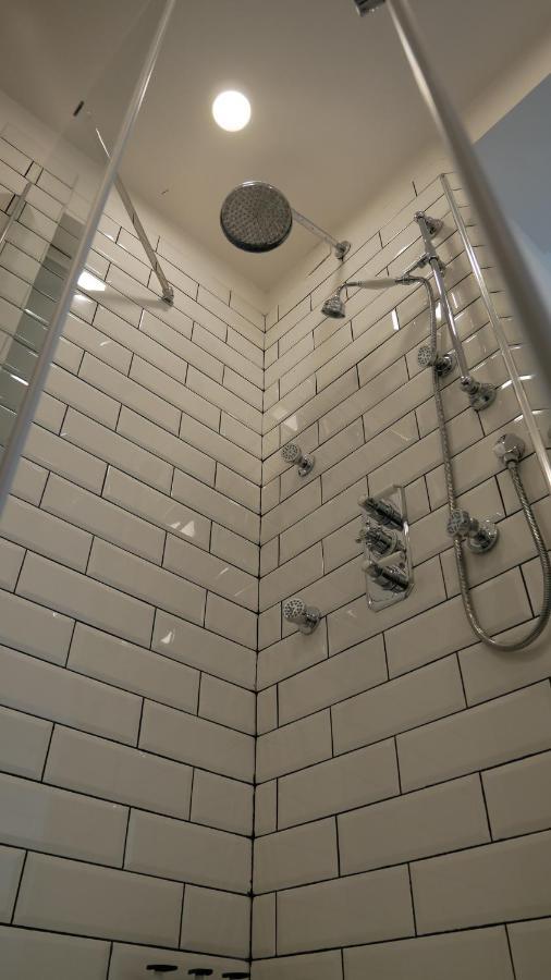 An Deluxe Suites Анкона Экстерьер фото
